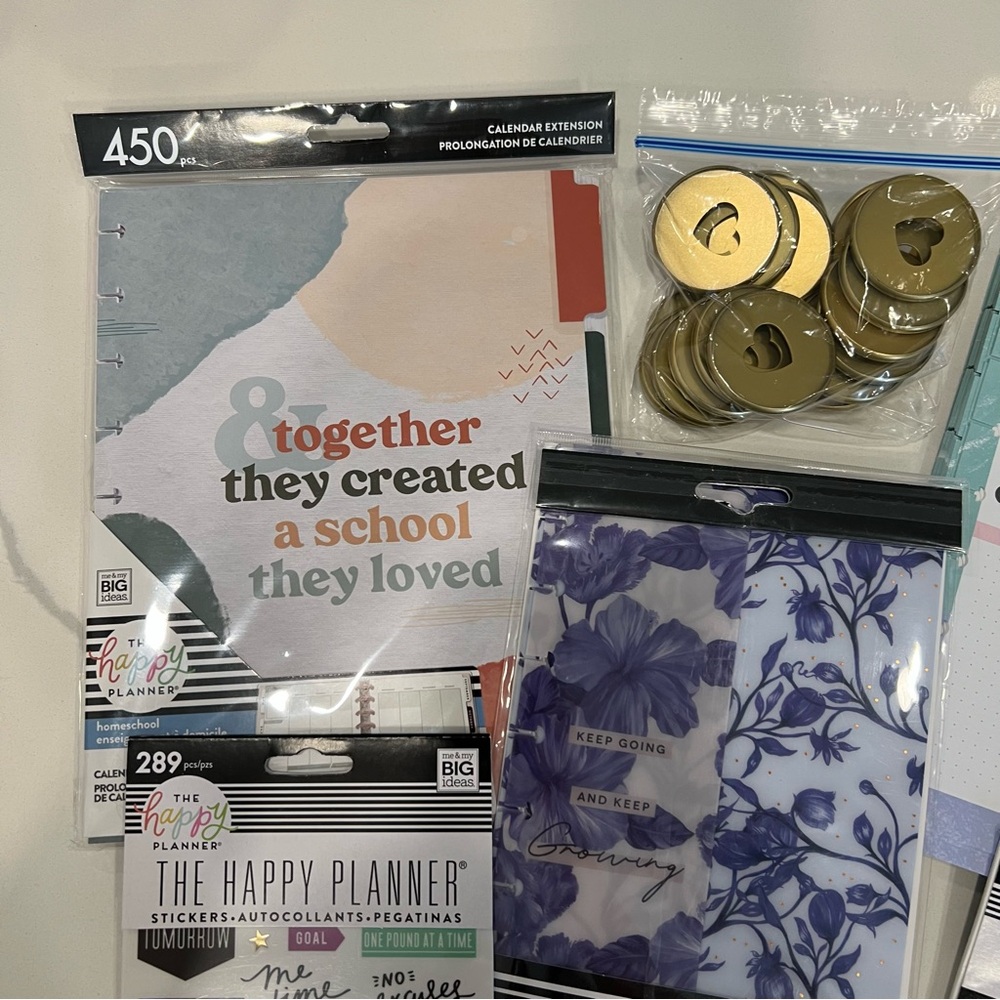 Happy Planner lot -Classic size - Picture 2 of 6